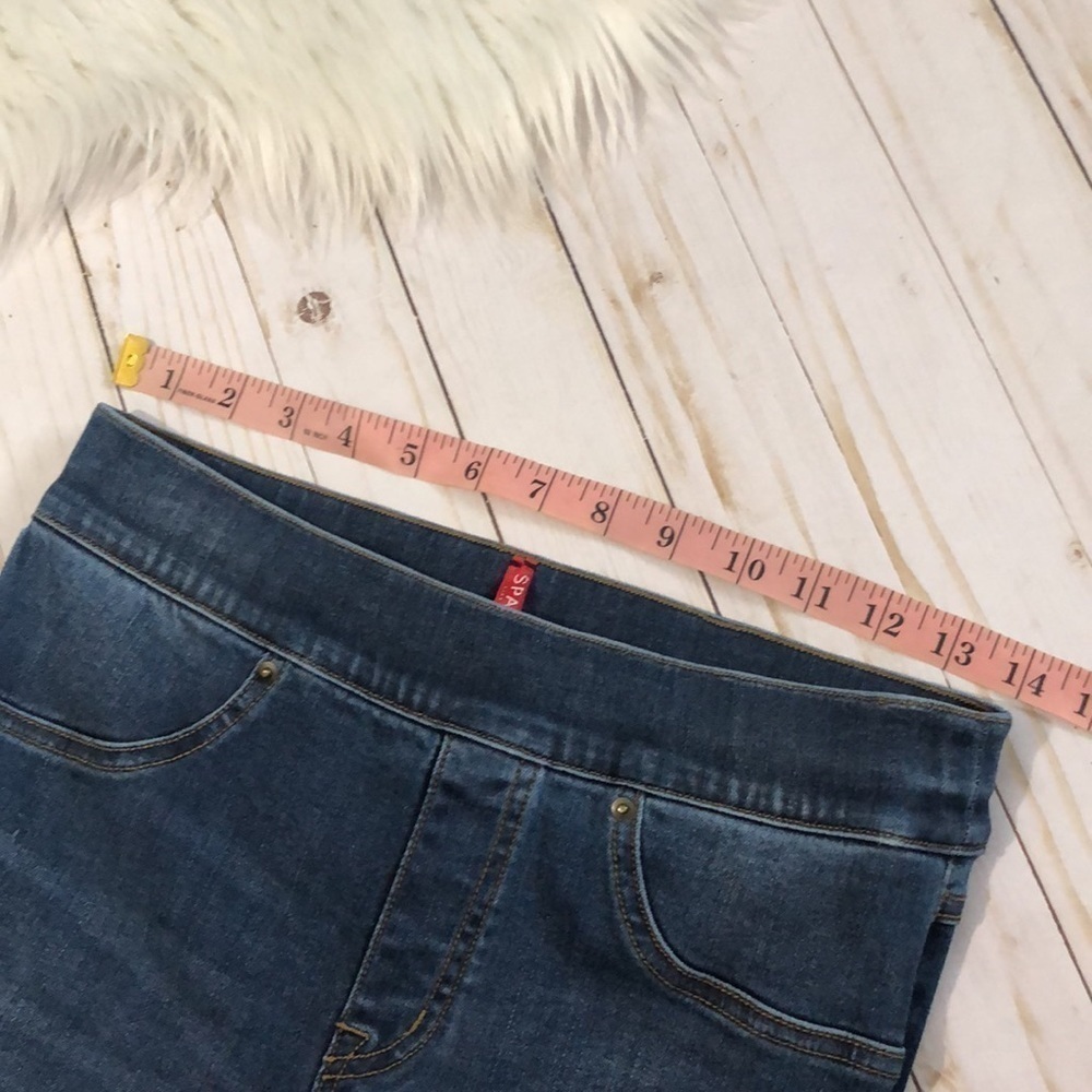 Spanx skinny lightly distressed jeans size S EUC - Picture 10 of 12